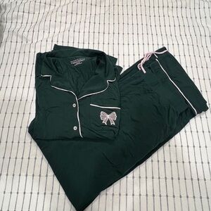 Victoria's Secret Dark Green Pajama Set with Pink Bow - Size Medium